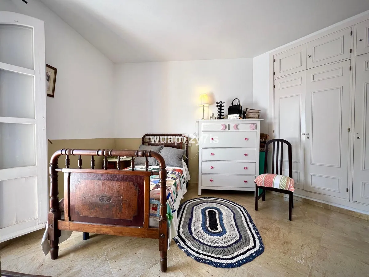 6396001c-7b3f-4ef5-86b8-647c5b82eb1e