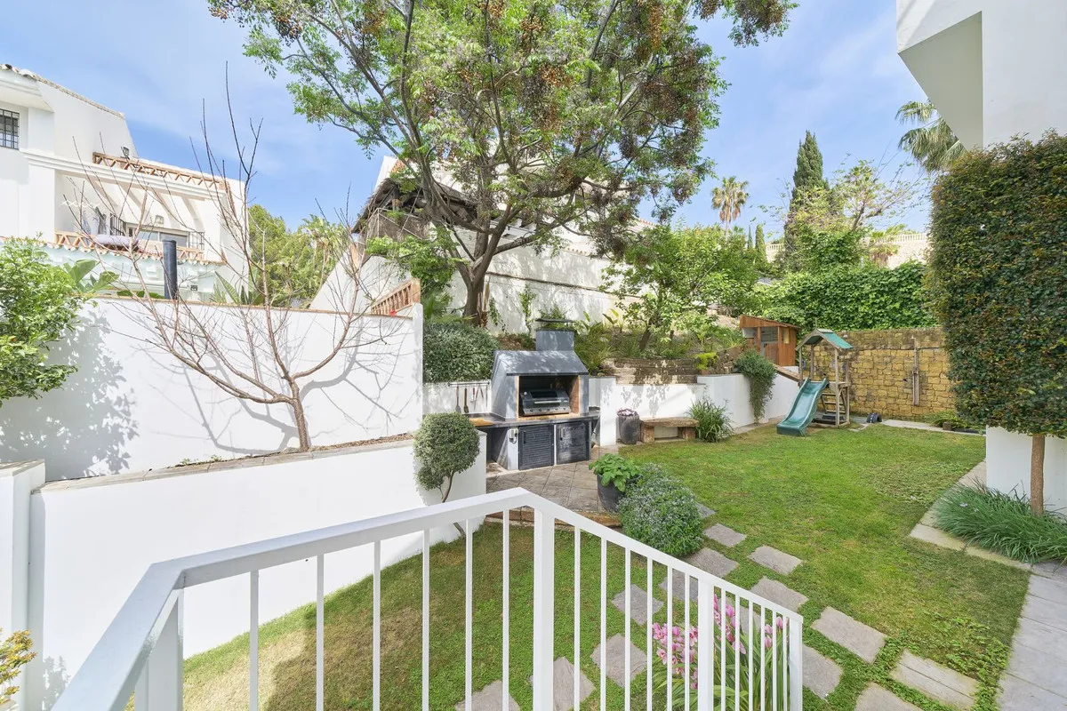 6777d89b-2de9-42cc-ab04-c93e548c19cd