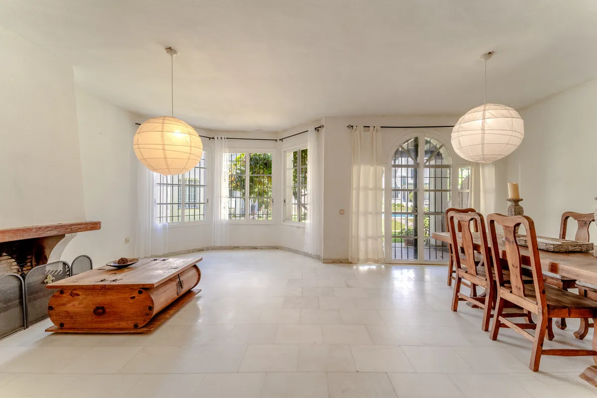 735323e3-4e78-48fe-8ade-46660e251d21