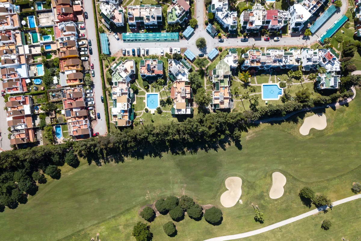 80f479e6-fcc9-49f0-bf35-0f6567b9ee0f