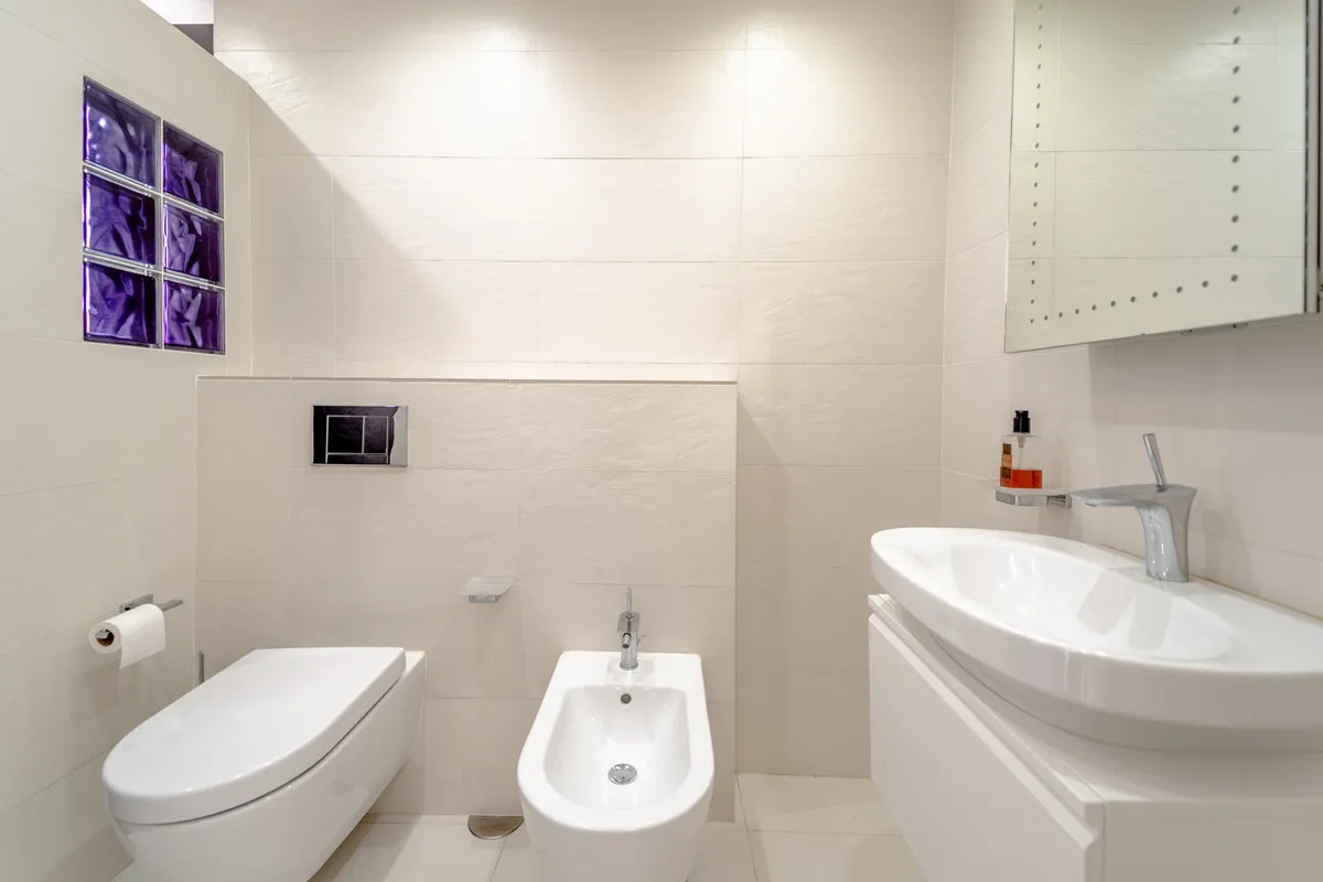 9aaea702-c8c8-4352-81a8-98b15b1e0091