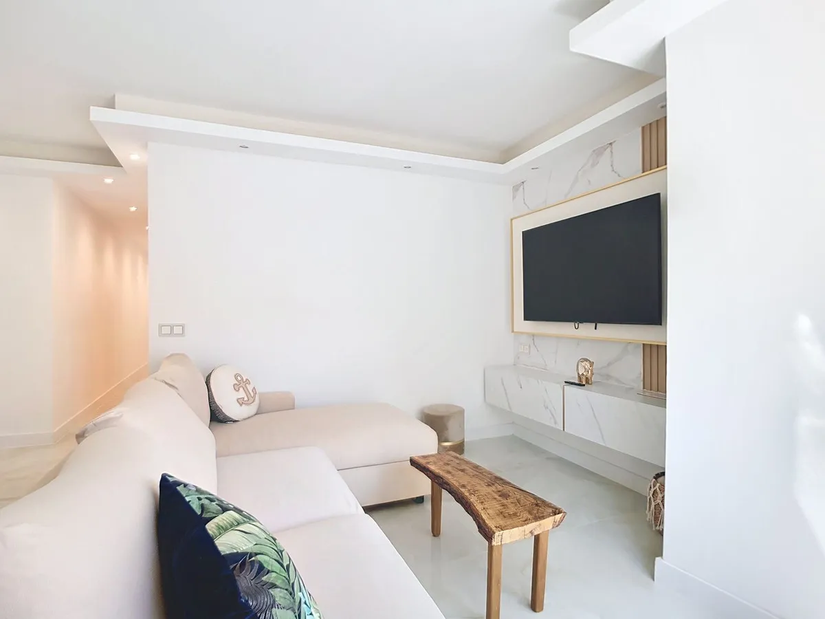 0d938881-753b-4754-888c-0dda7a40ada6