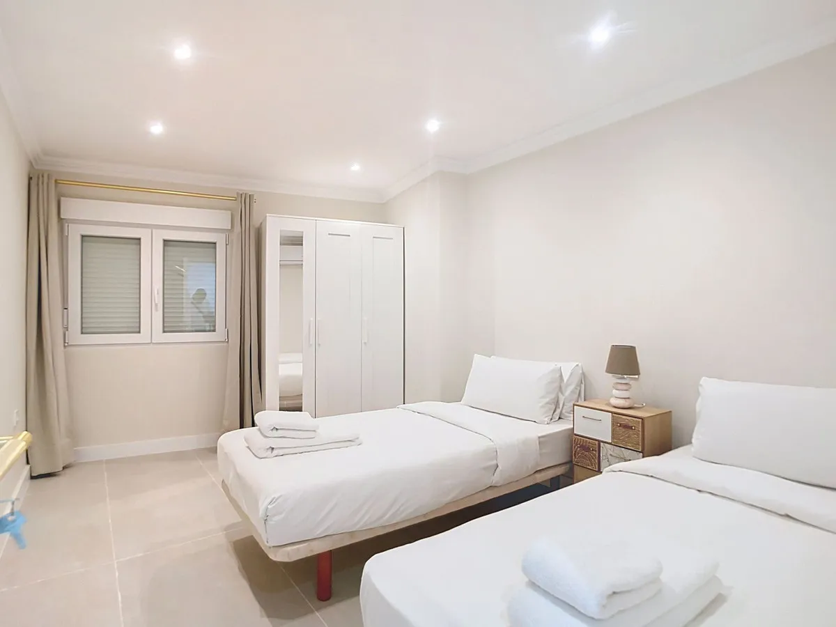 31937beb-19d2-42c9-b77b-975246e5c72c