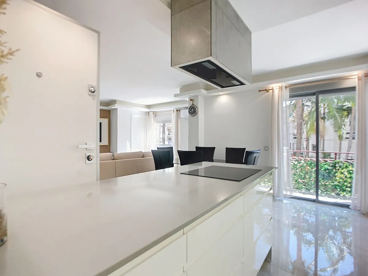 85a1ecac-b754-4b66-bafa-e7f1a95ad7d7