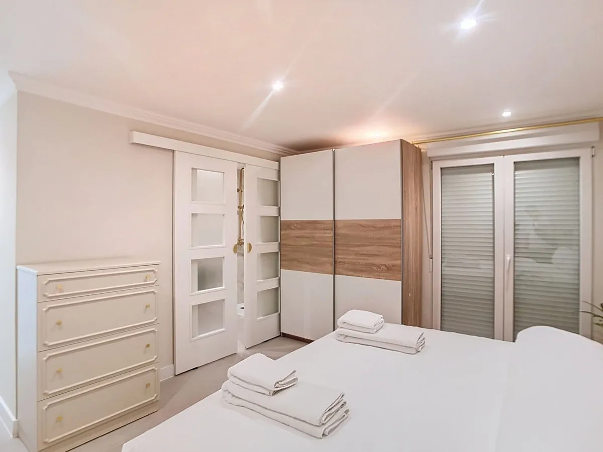 8a280183-8857-4d32-8c7f-02f9aa36fbb8