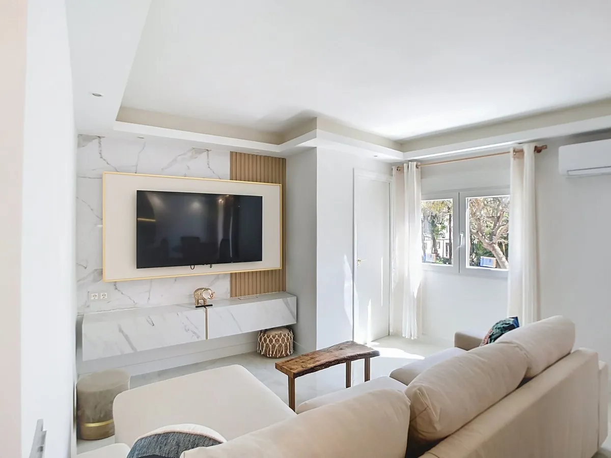 db30ed53-e2ac-4275-a2b5-bfc518d105ea