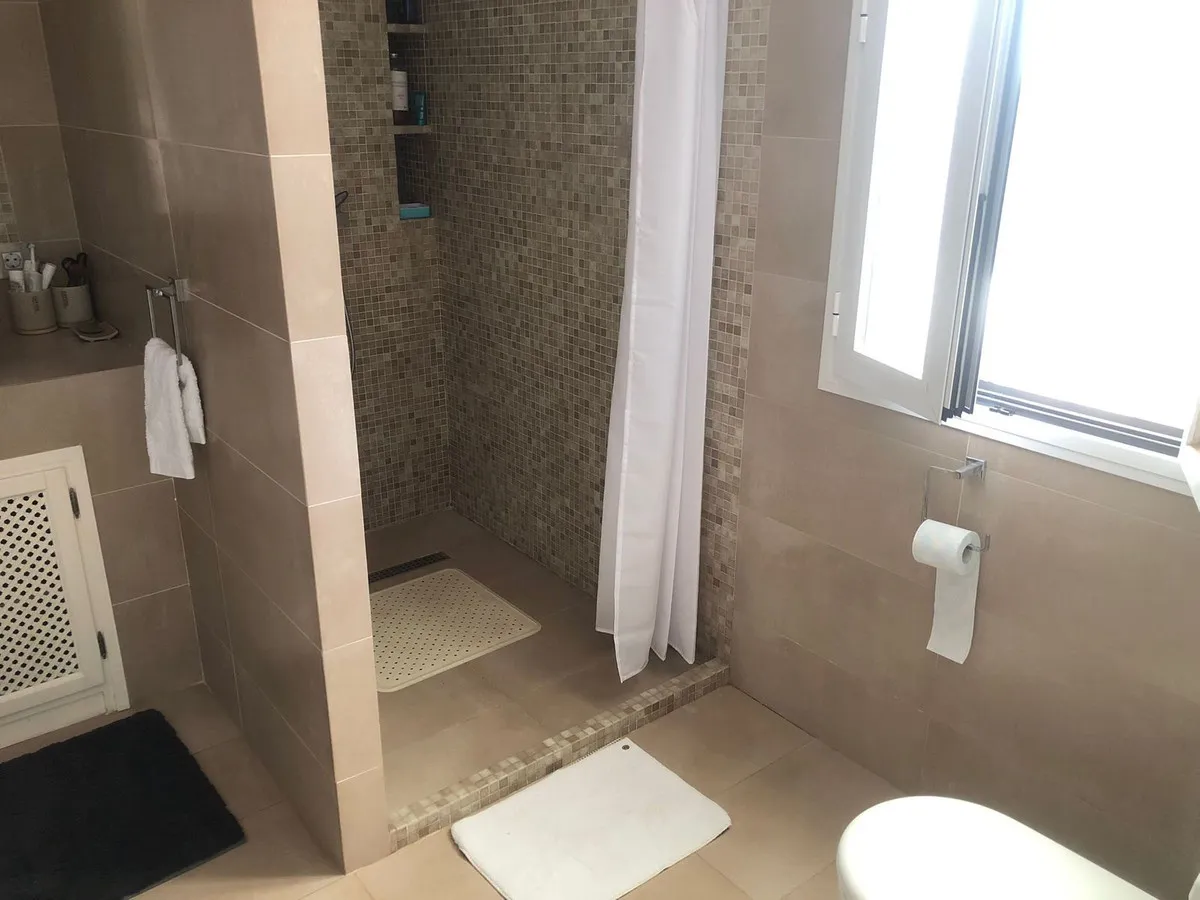 59b975d5-63ba-4158-8223-a556453e234f