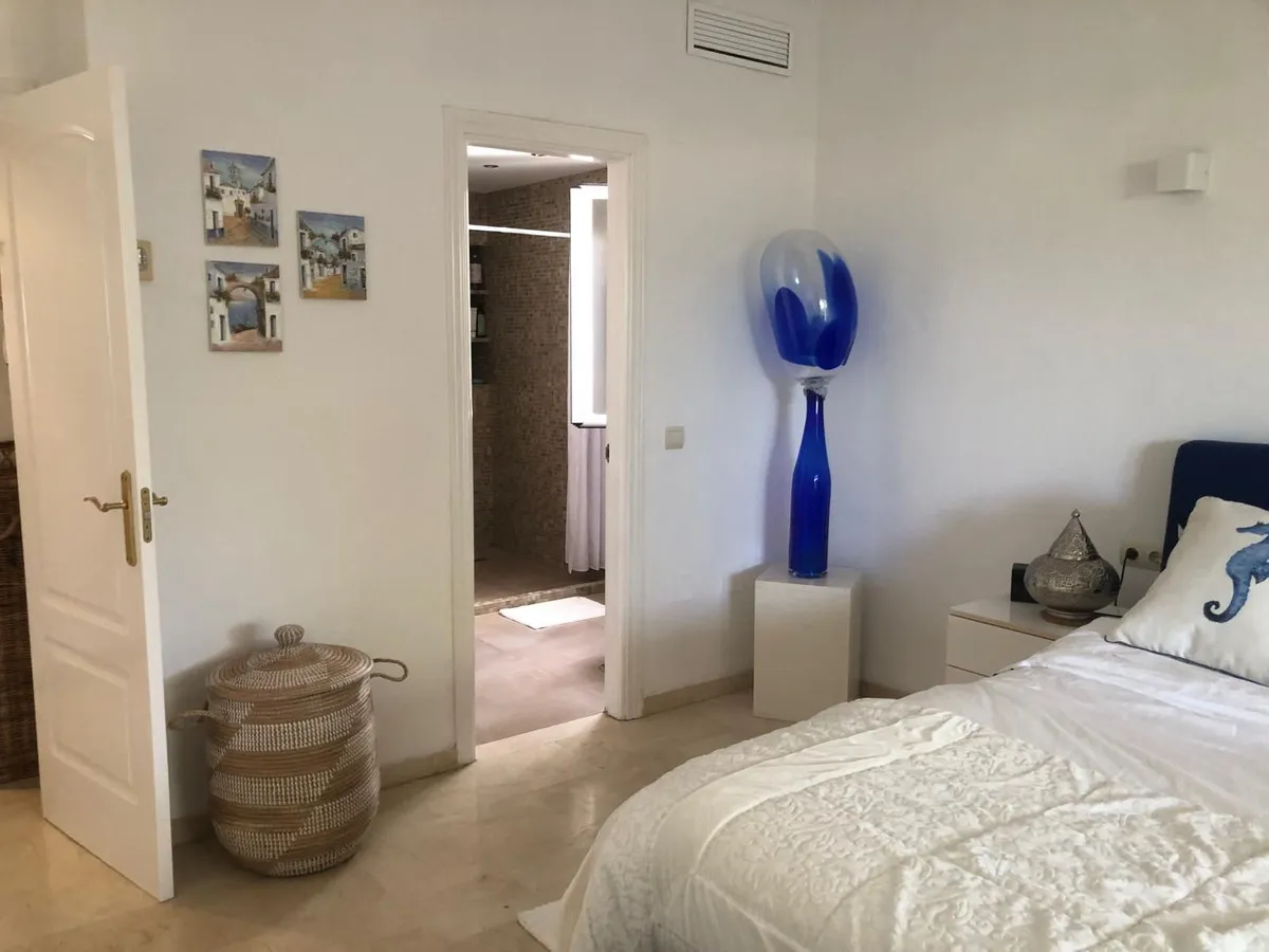 5b386365-68a9-4ead-82ac-746f6946bb2d