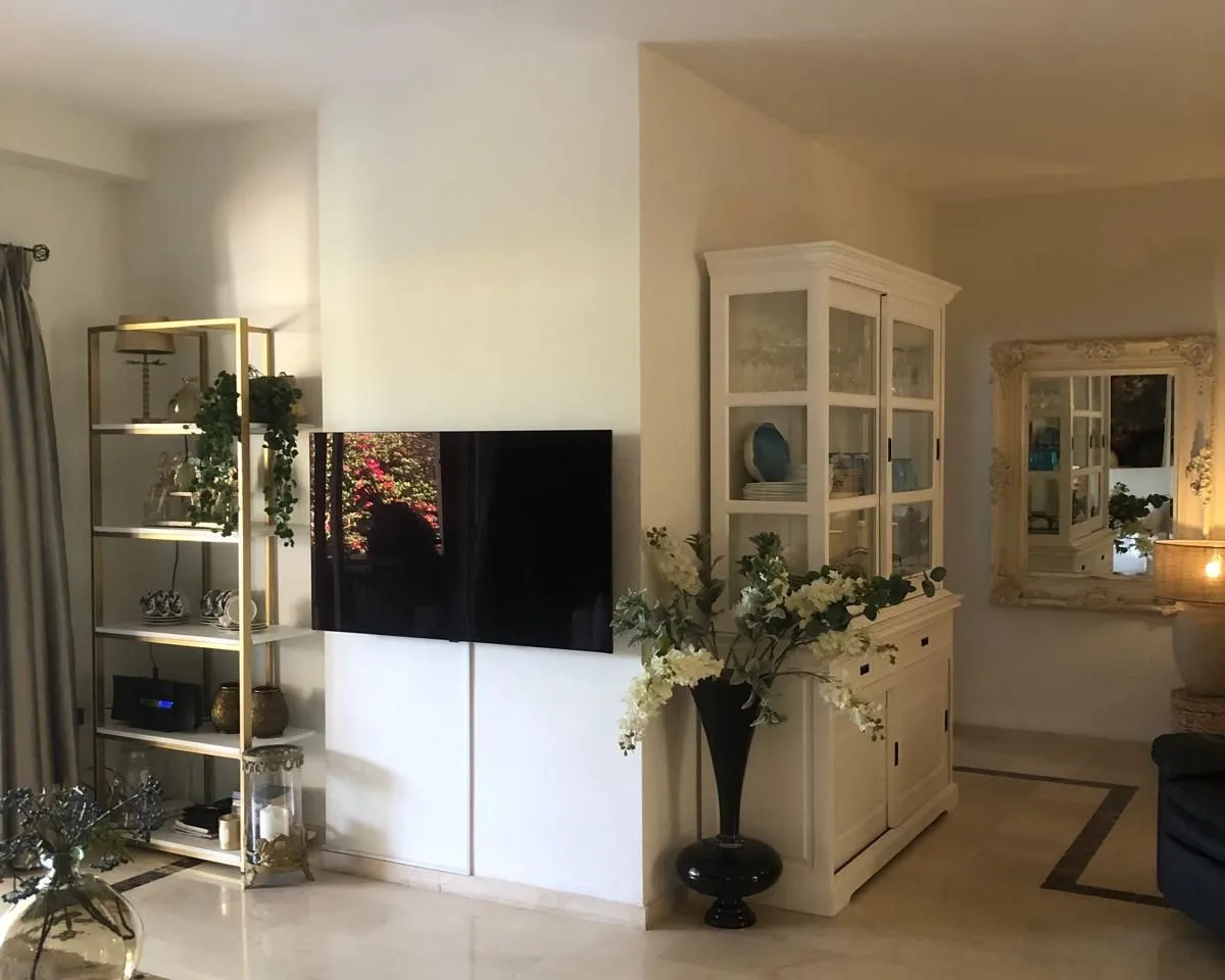 b2297229-4345-4b69-af53-8ed68e27cd4a