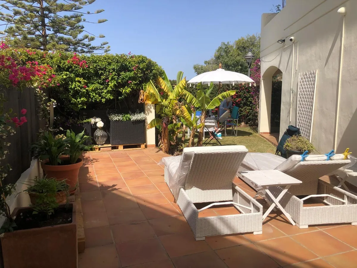 e0178be9-b963-48c4-8ba7-3b97d2656677