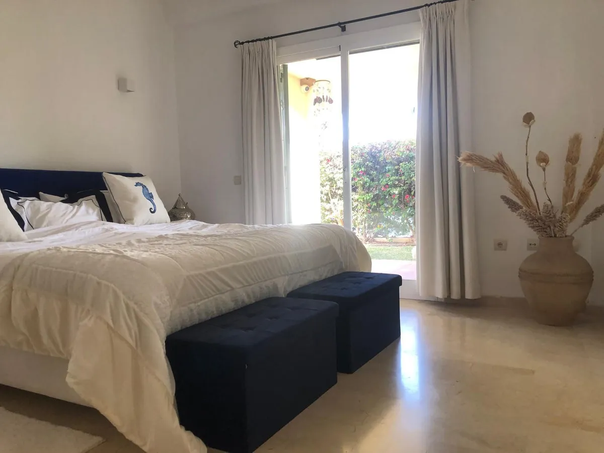 e344f940-bcfe-4870-b15b-5049665d845f