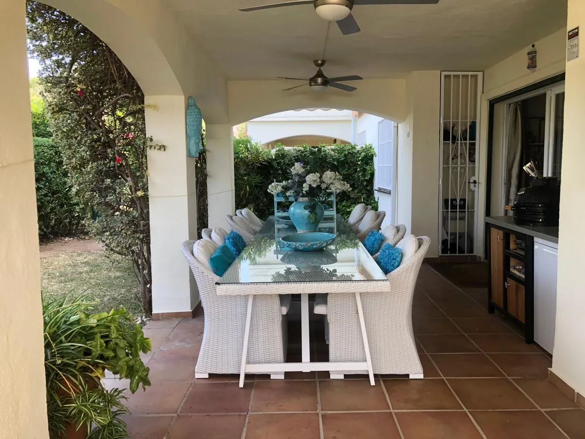 e6b8e48c-9958-4cfe-a71b-3d315a9638b3