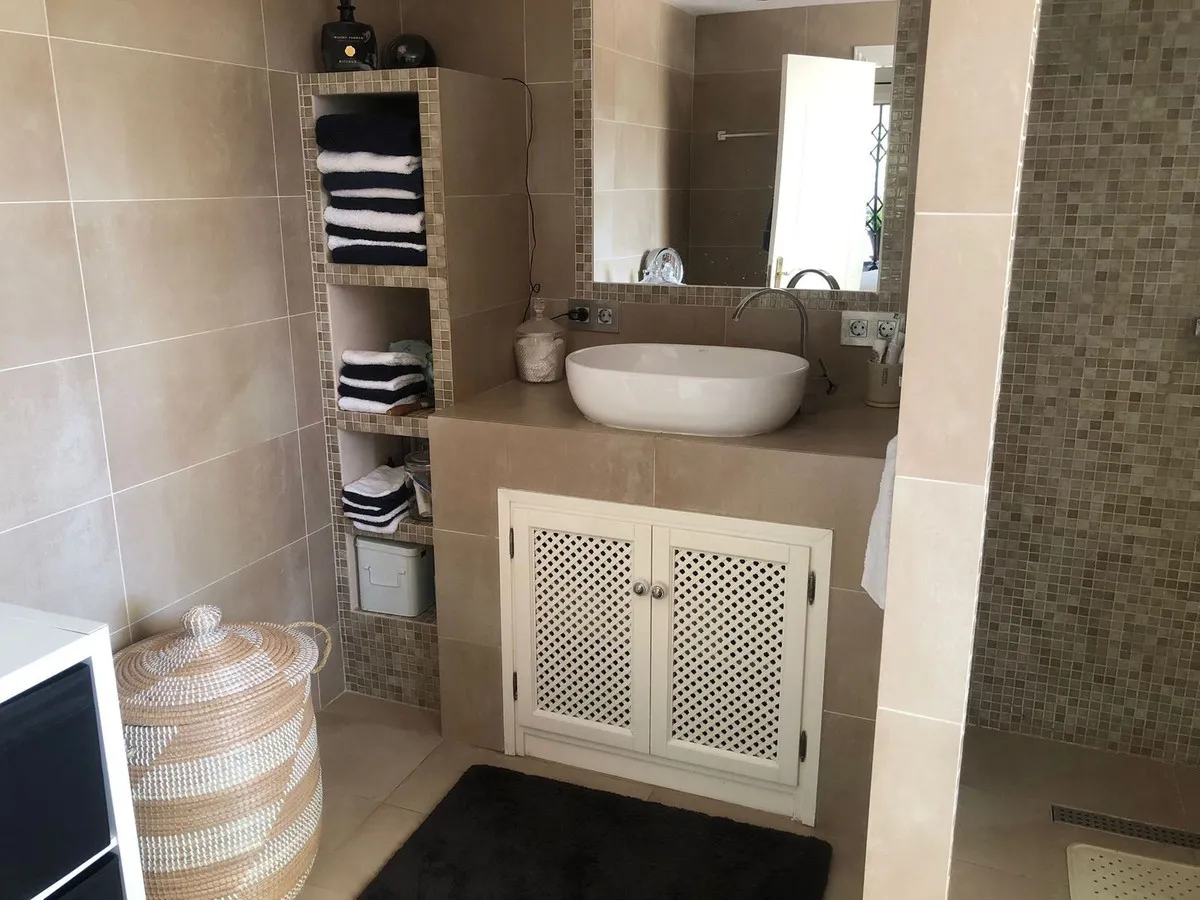 e9b7746f-7f58-488e-8e63-ebc95e255090