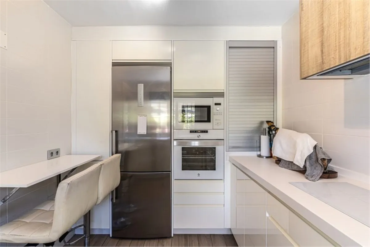 f8736bdb-ca89-4fad-9c99-8ca3af138c17