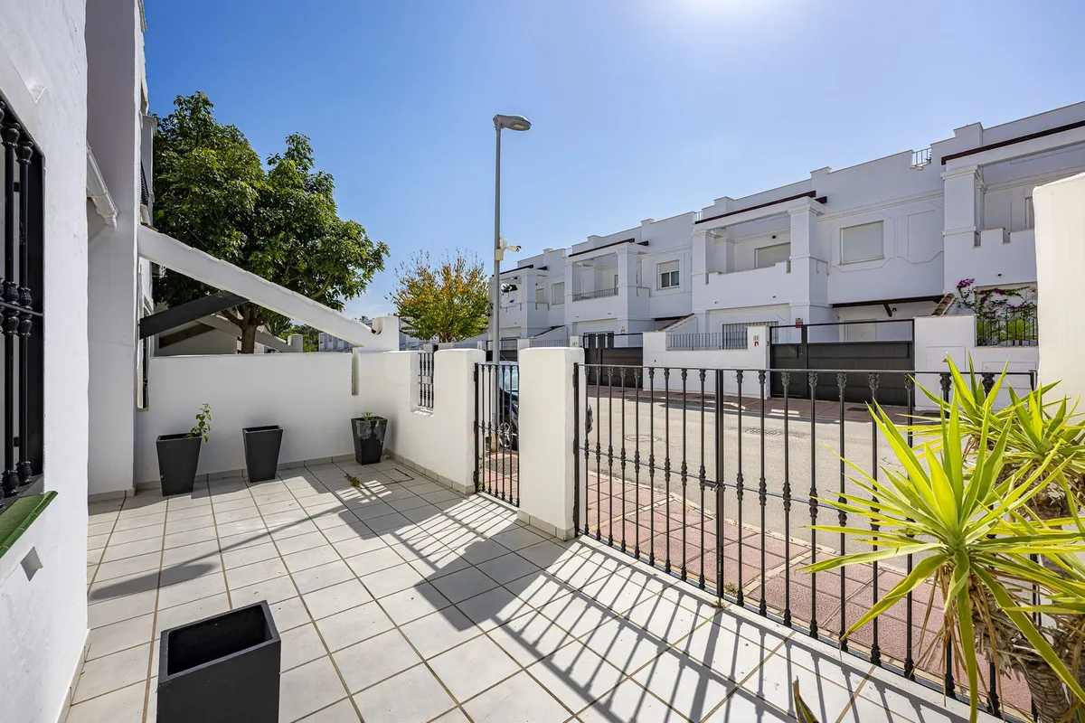 42a0d956-4ff7-4f2b-9051-6d9cee0bc5e7