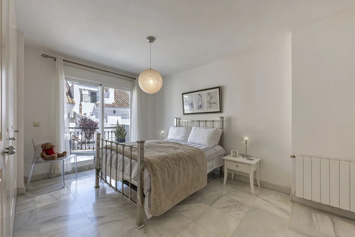 d270f3ac-5f5d-4f34-b631-d2a816403750