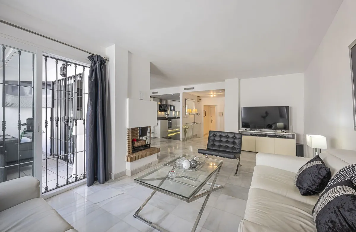 fc49925e-54ea-48f5-98ab-97a458ac9033