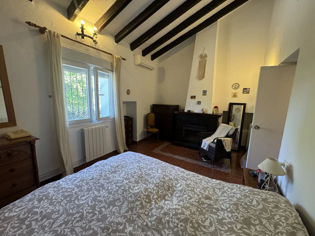 de7475d4-057d-4569-a3f0-a41566a4a131