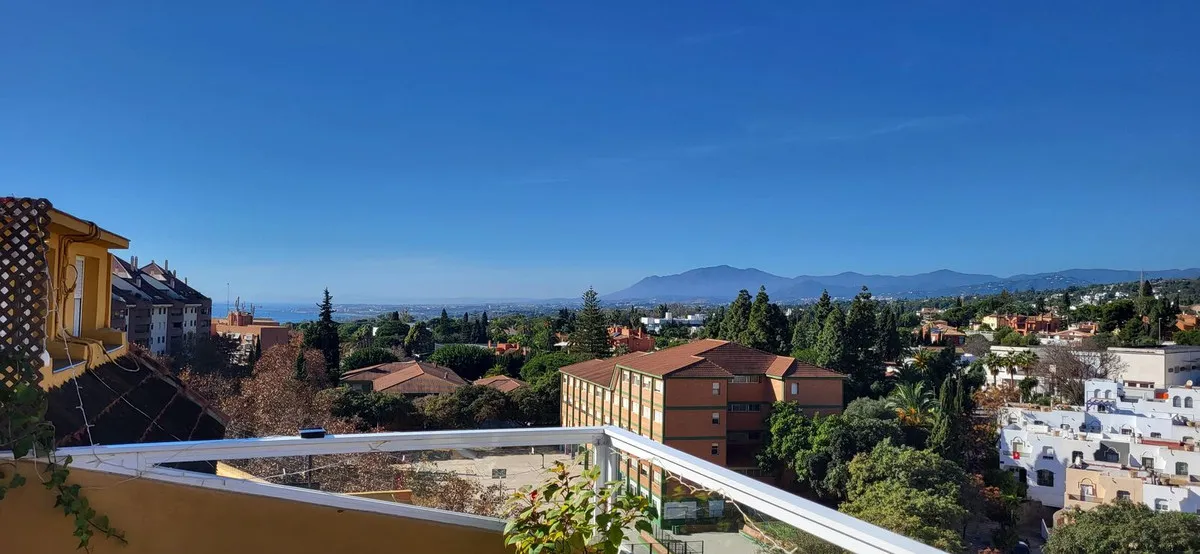 2f1ec2c8-d18e-40e4-8db6-4ce467549b3e