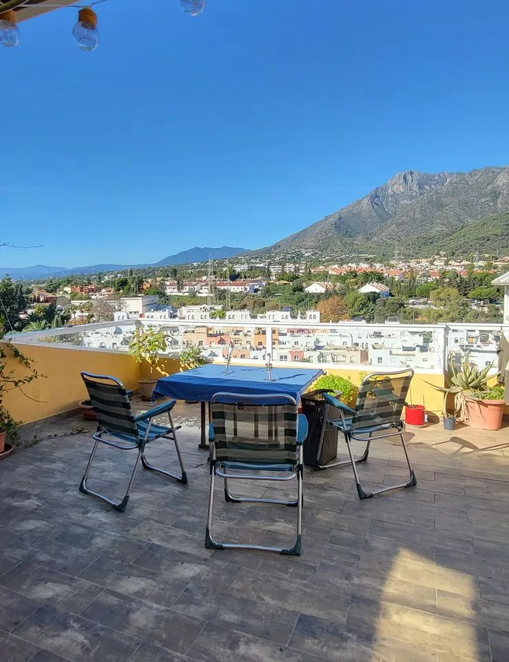 a5855700-b835-4b7d-bce9-66f50bb3621d