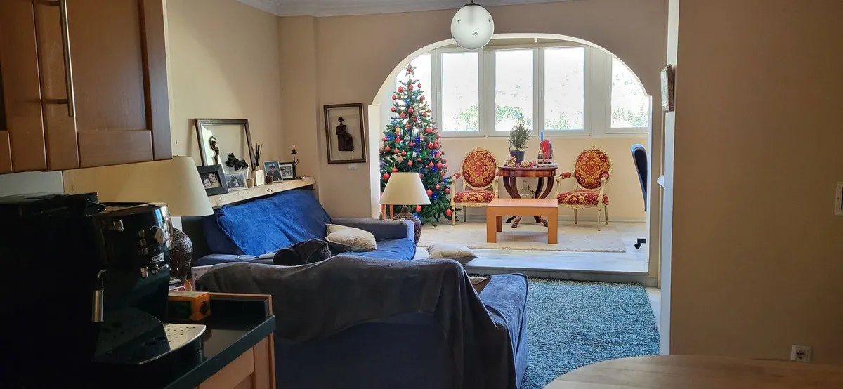 eb44b195-9f39-450b-bdc6-da8e60d9a04b