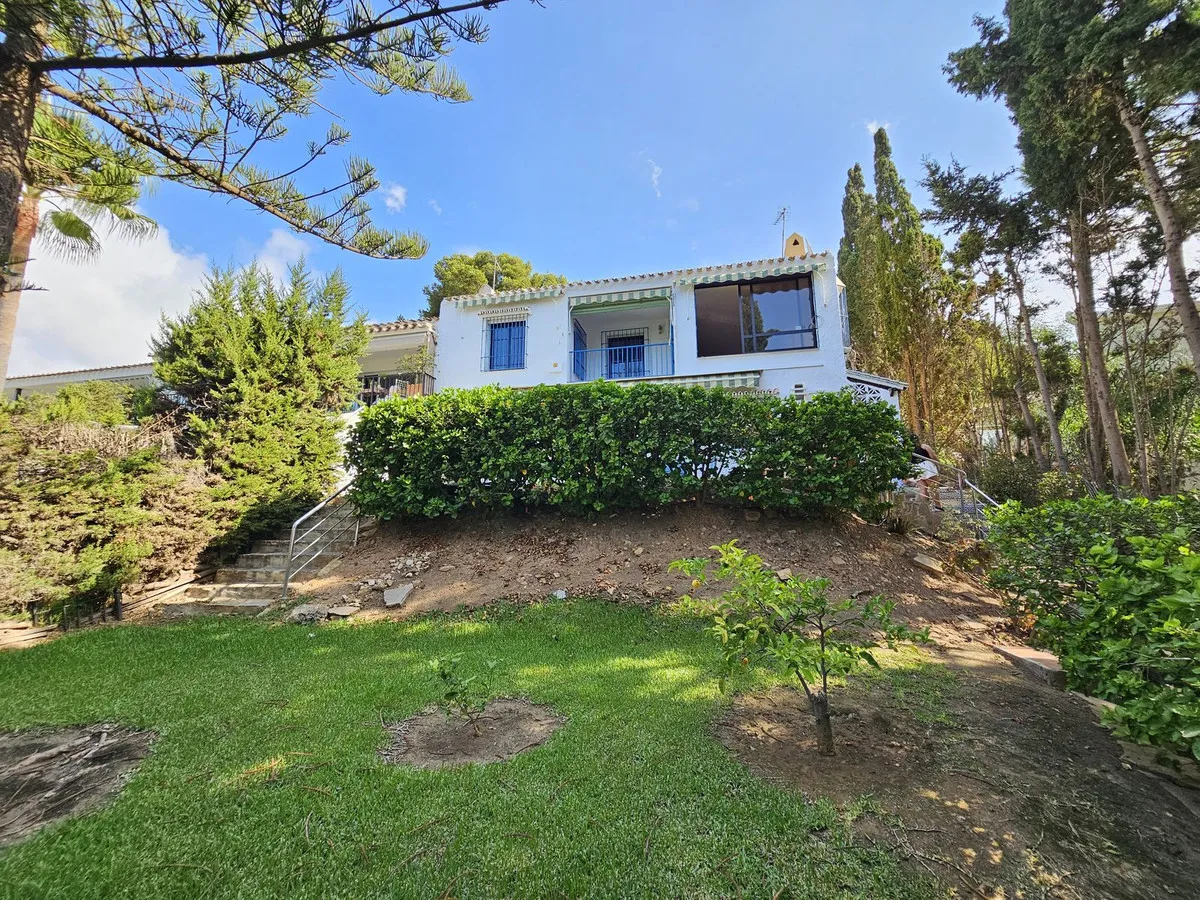 350fc684-6419-426d-bef7-2ad93adf1e30