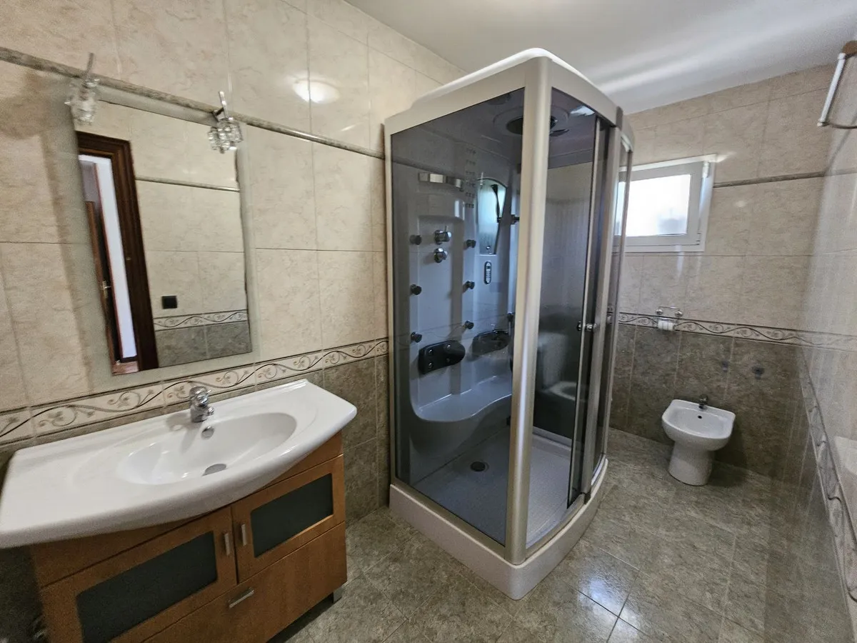 c5fe6e96-c4c3-4548-a725-2ca732bda8da