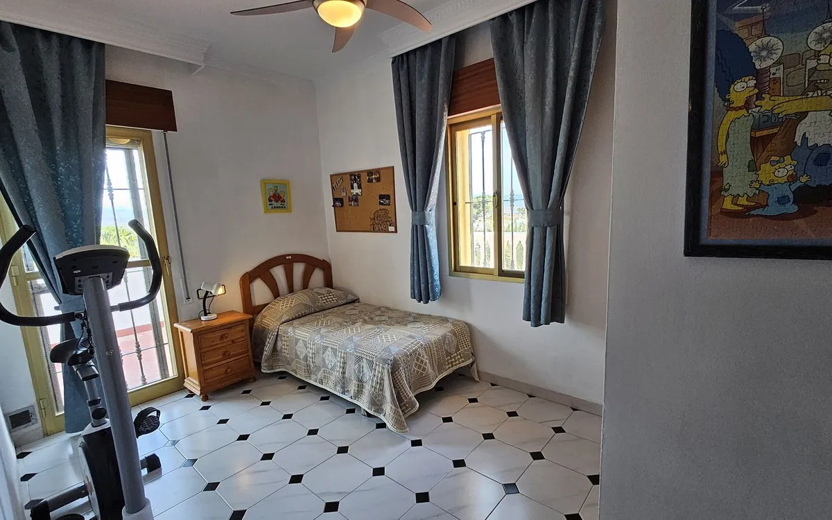 4d9ff673-703d-4c20-8e16-d844d6e2705a