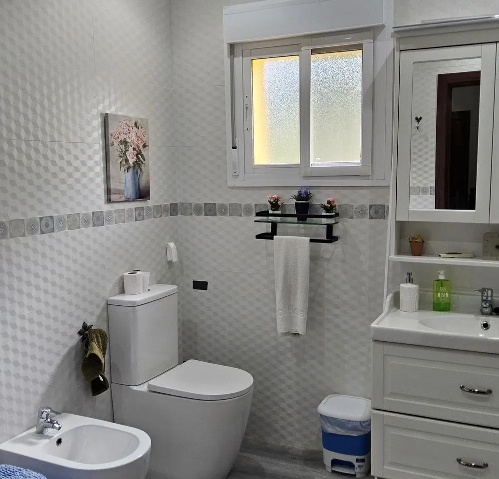 6db9c536-1a32-4b54-91dc-a27c551d00de