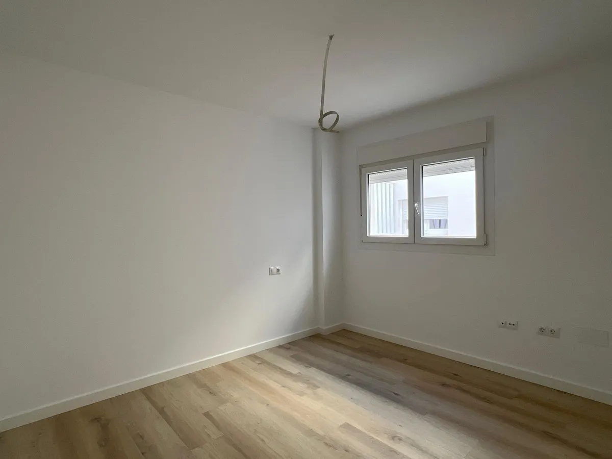 b275efe1-963d-44fe-811b-fe212ddcad06