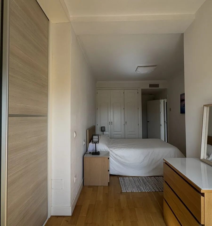 d55fcf53-e5e2-479c-ae73-0f66404e4554