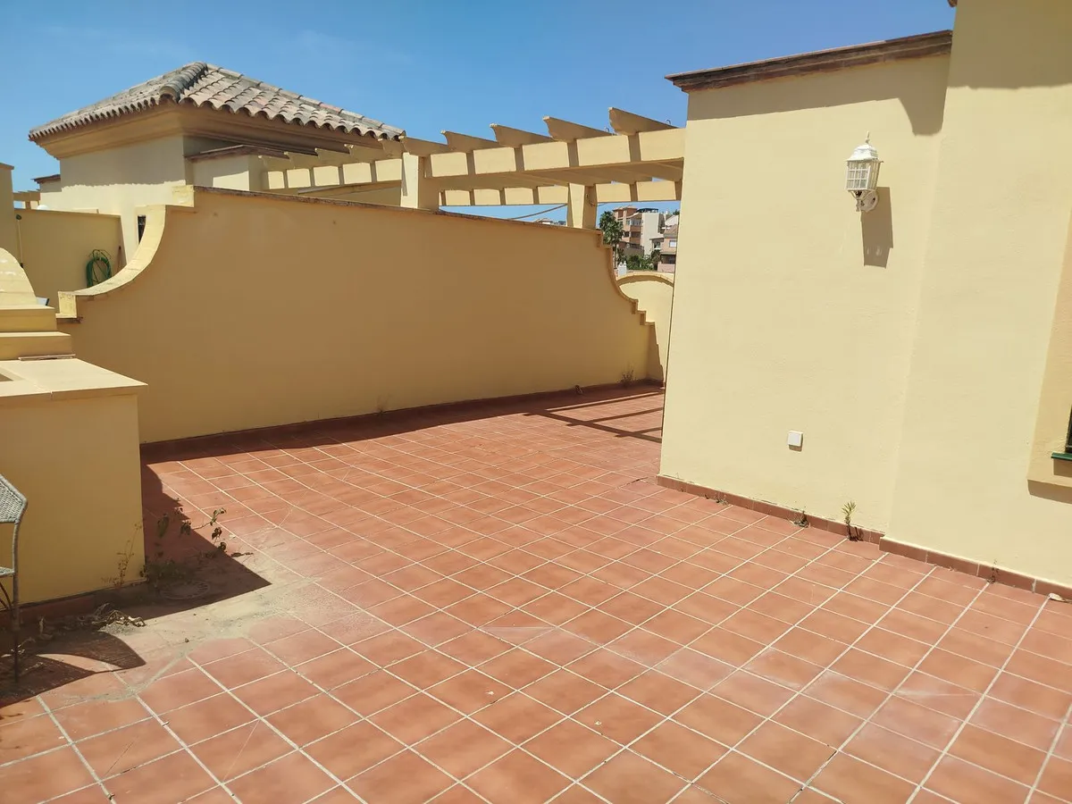 809553b7-471a-43a2-9e41-493184cd9da9