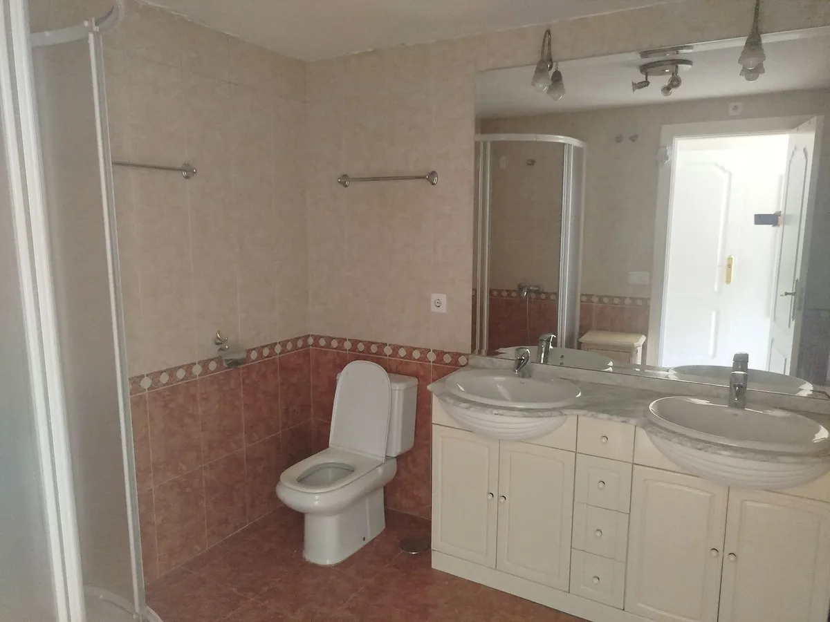 af5b3788-02c6-4af5-8185-87cc5820b99d