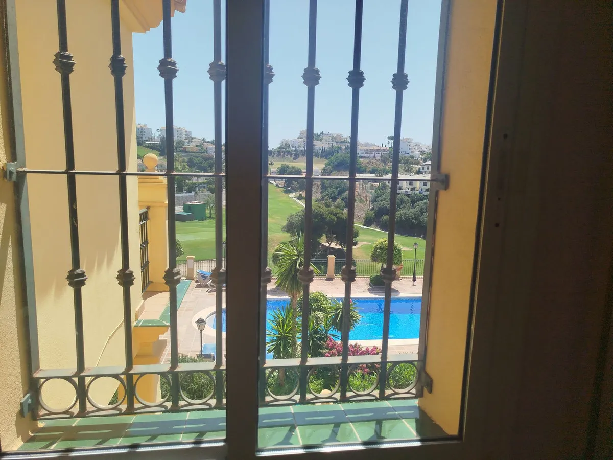 fd96f3c6-5647-4709-8936-c6bb3a23aa8b