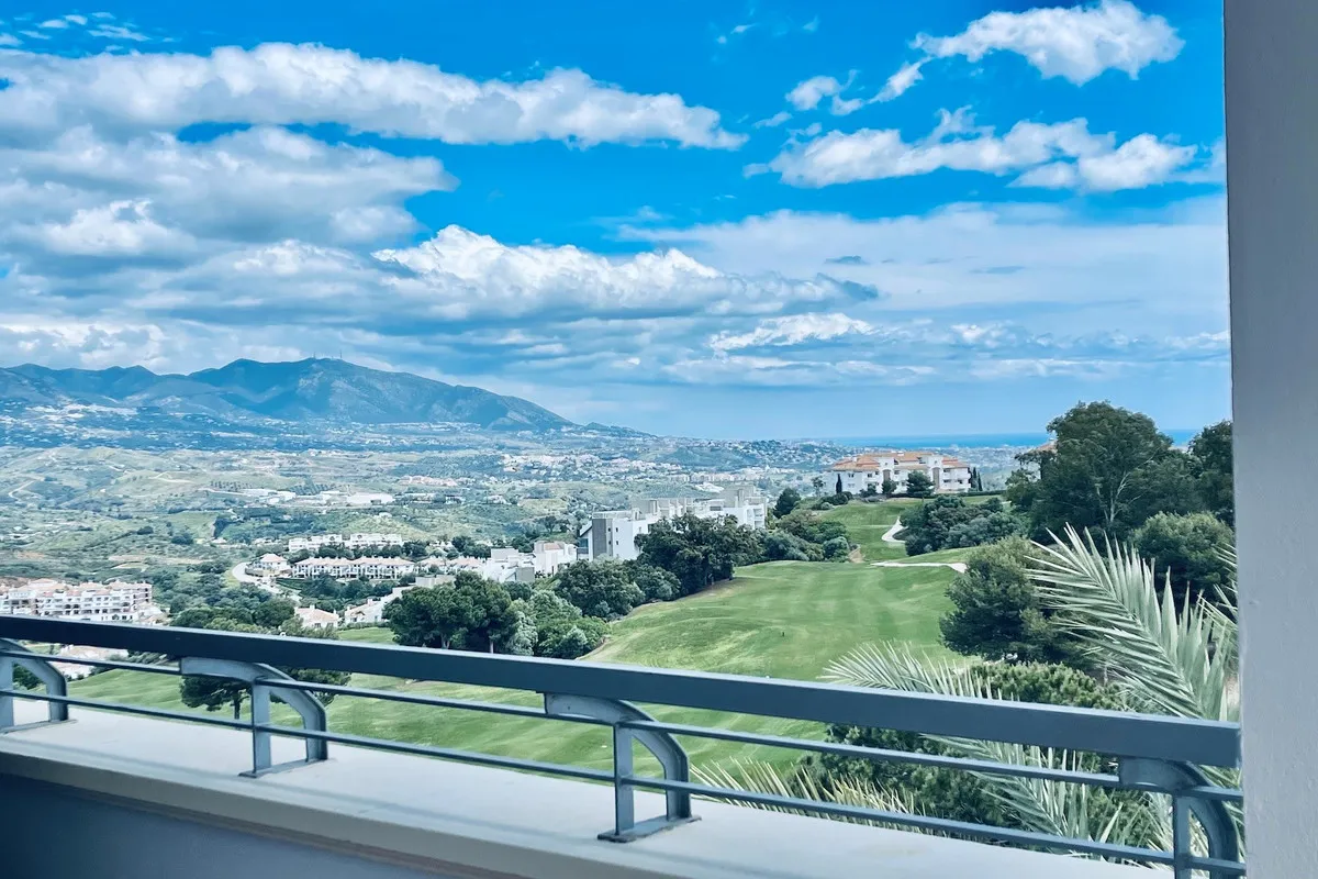 9515f7fb-8682-446b-8082-6235fee822be