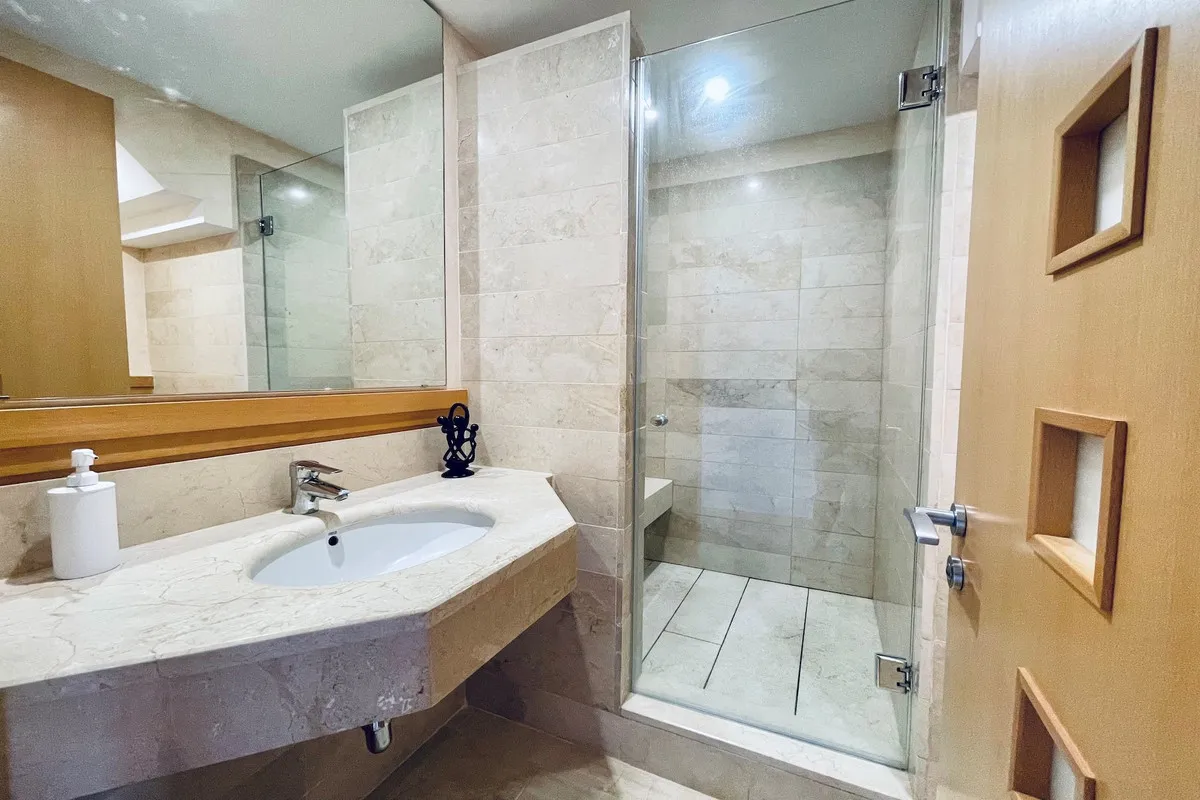 98d91e4e-fb4c-43c4-bbe6-ee0f0014024e