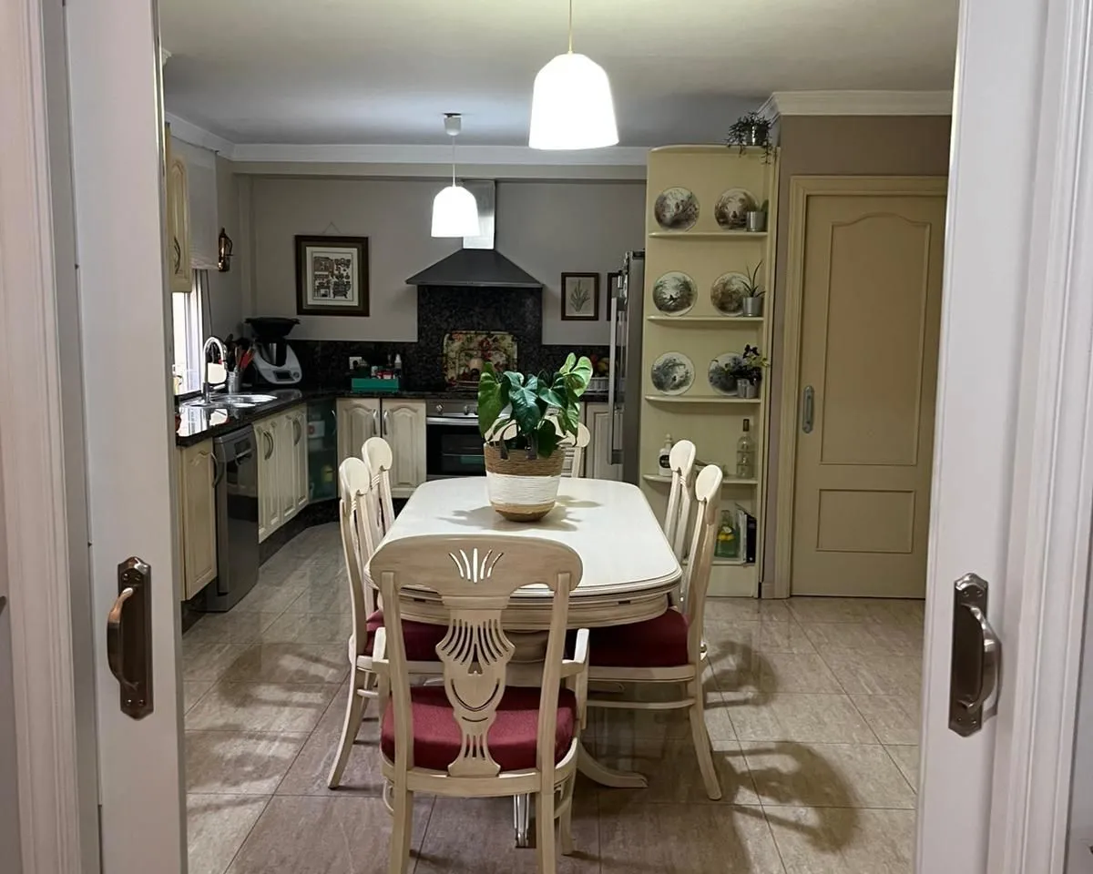 d1a1e736-b3cc-480c-ae07-9913a3c0556b