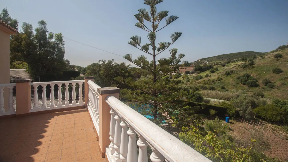 020ca758-062d-4243-be51-e76584f52765