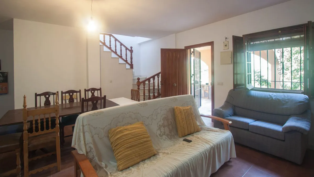 9948448b-8623-4f96-ab23-19c17059e07b