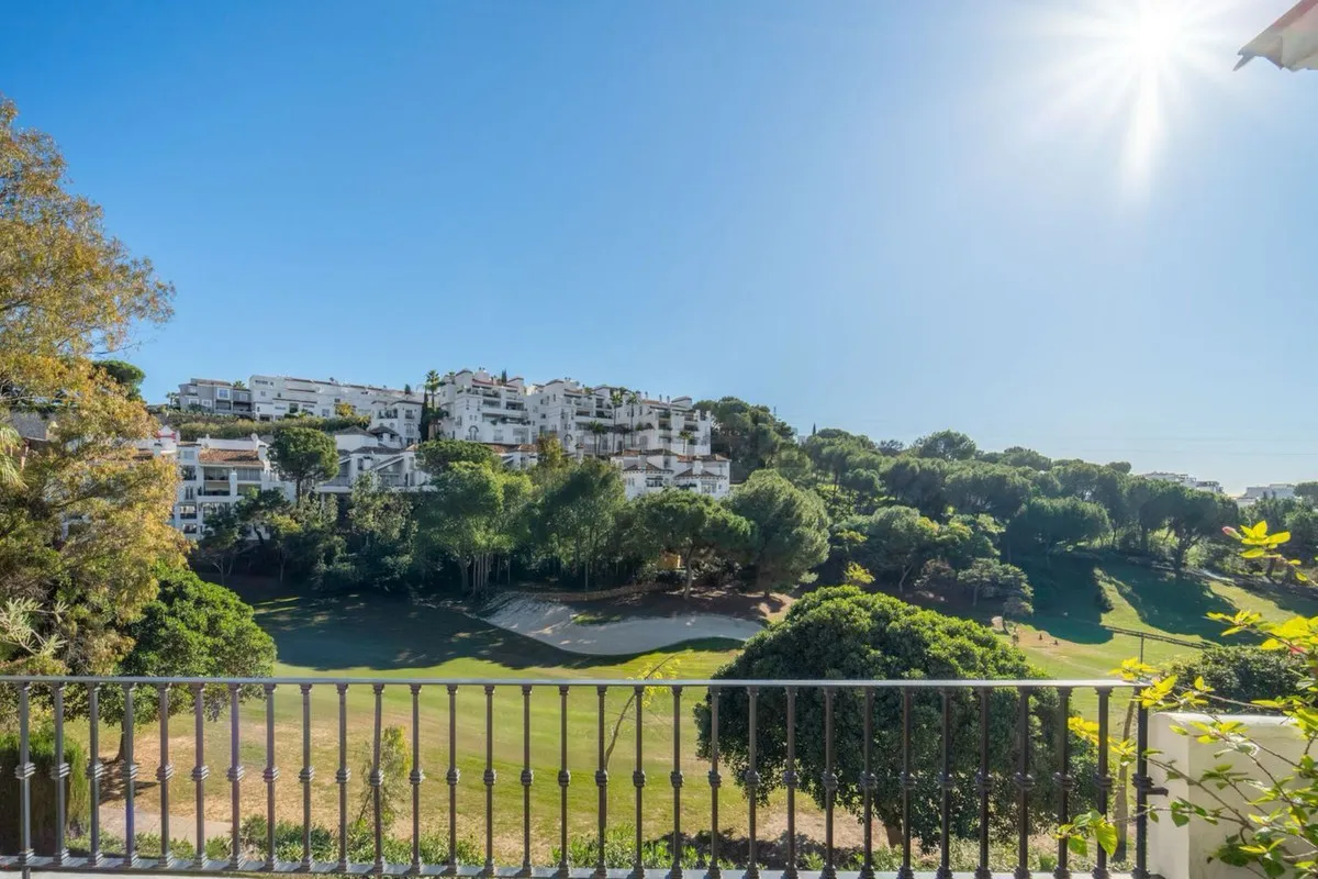 5fa37dc3-b9ac-46bf-ba40-7517a206be21