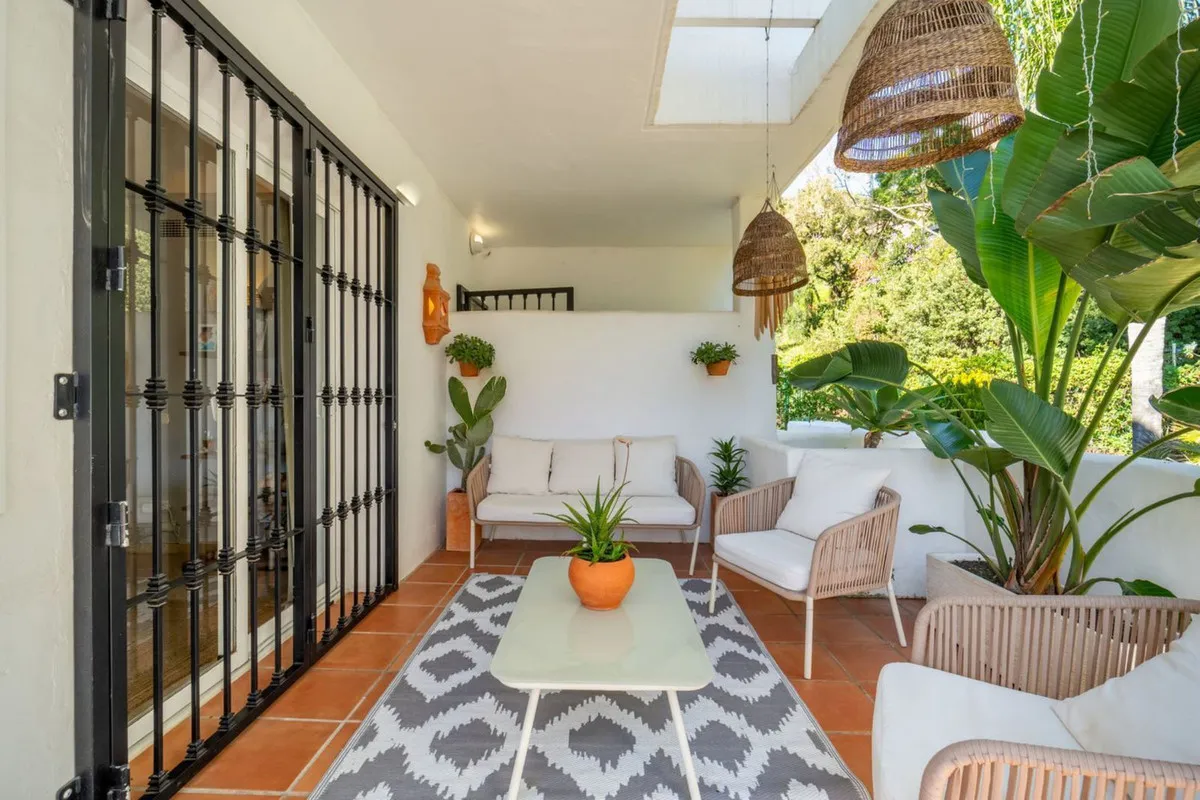 6dd5a9ab-0e20-41c4-921f-b9d4587db73a