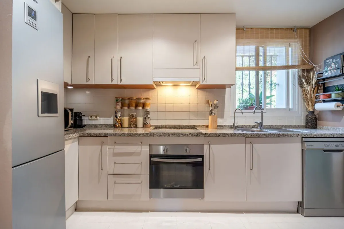 701e2814-1b86-4db5-ba14-a857e56a99ef