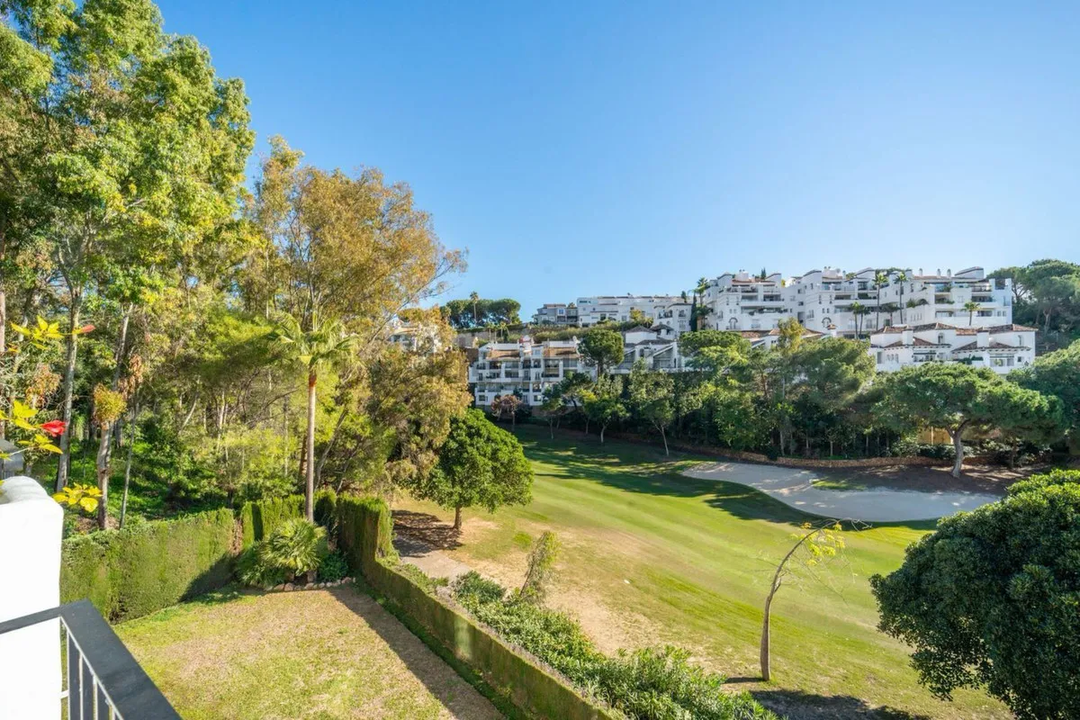 978bf335-6bce-47f6-8b53-90ad2890bbac