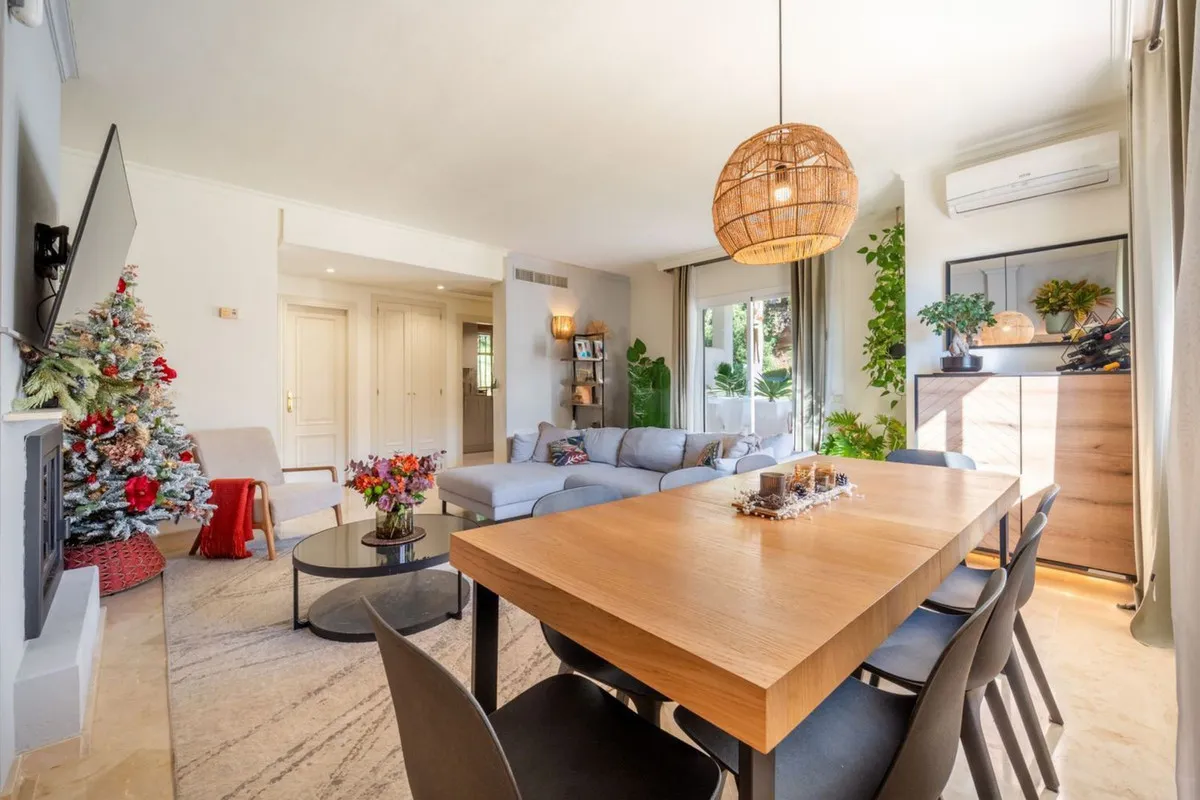 987352f2-c2b4-4506-85a5-dc2bc8cf4c79