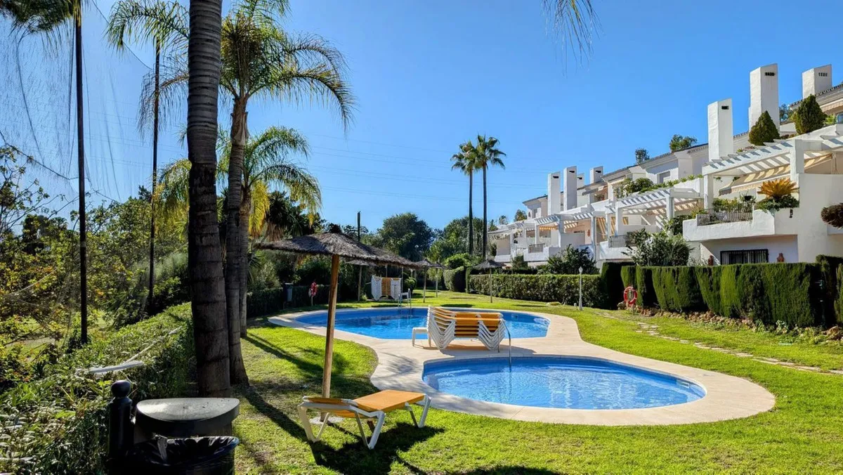 c4ad2ac0-4c6f-4409-a952-67a6a62ead4f