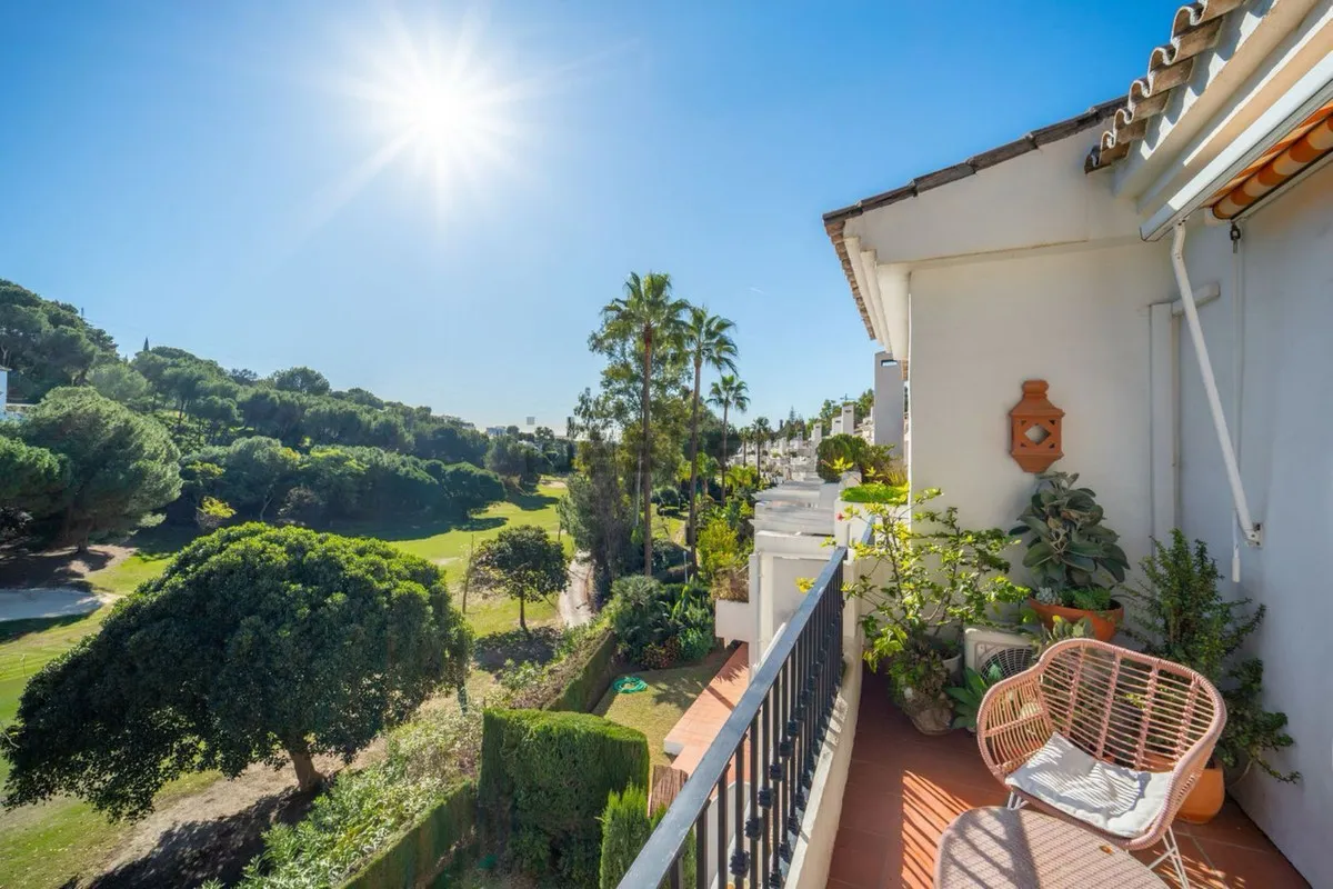 c966804a-6b25-4316-ba87-7e7058791859