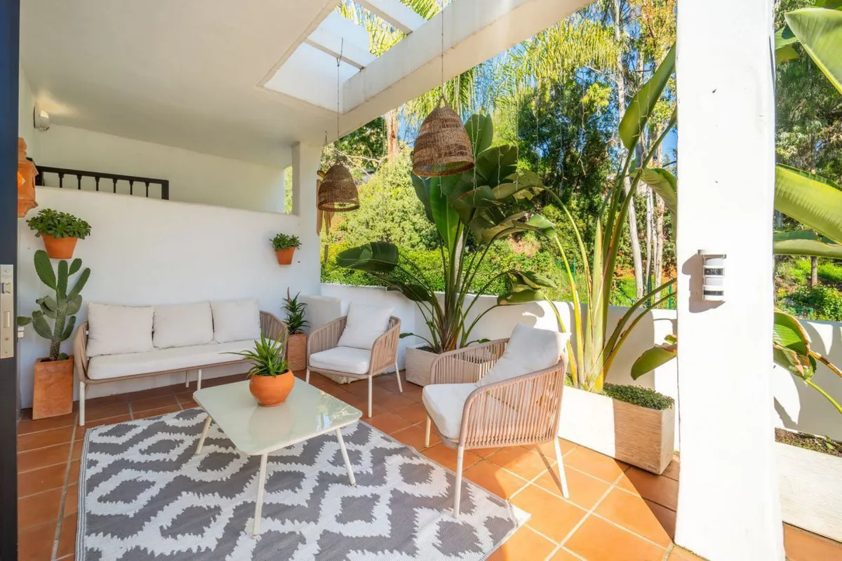 f06e3c0f-8910-4c59-b59c-a5438db5b156