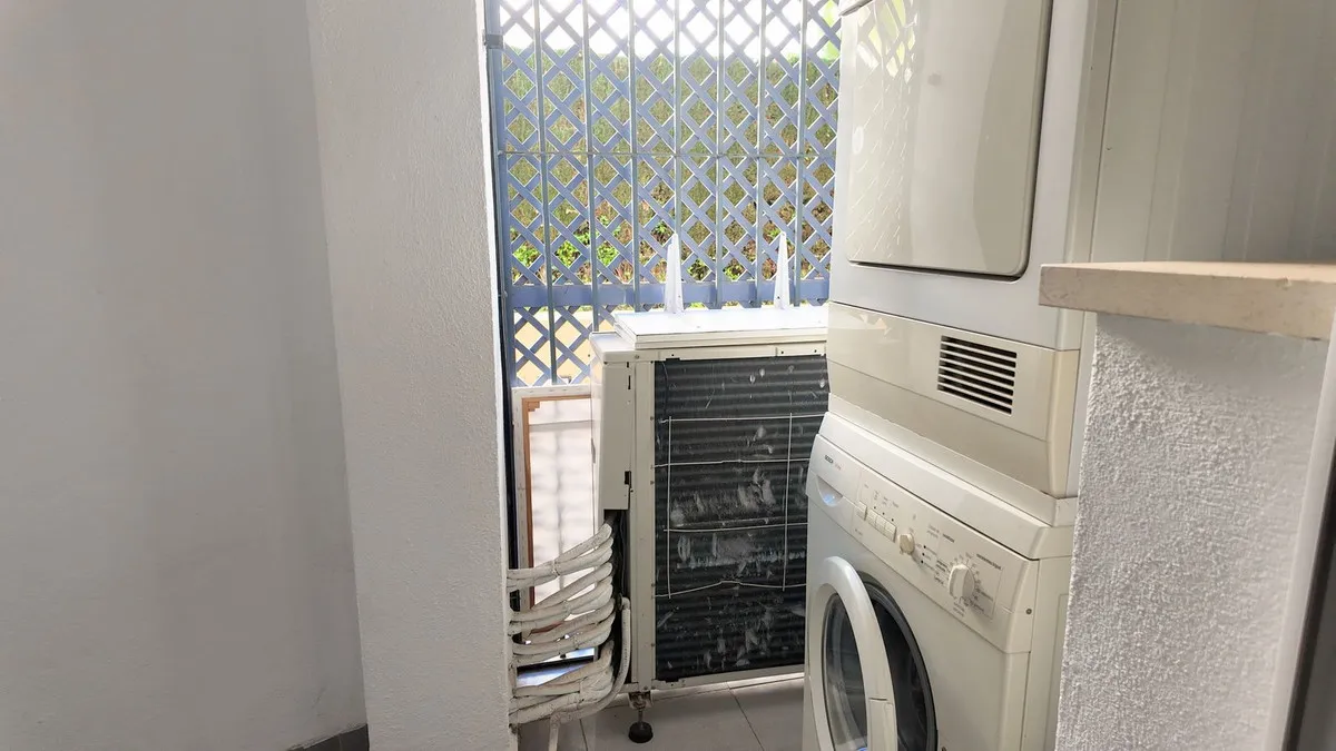 09d26e37-92c4-4d73-9a6c-23d42a8e3483