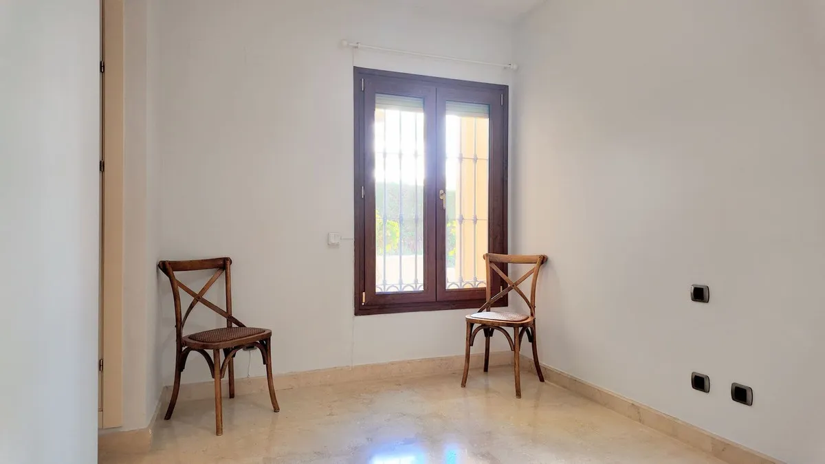 56ed87f1-8de4-4b41-a088-7cf79f9ce974