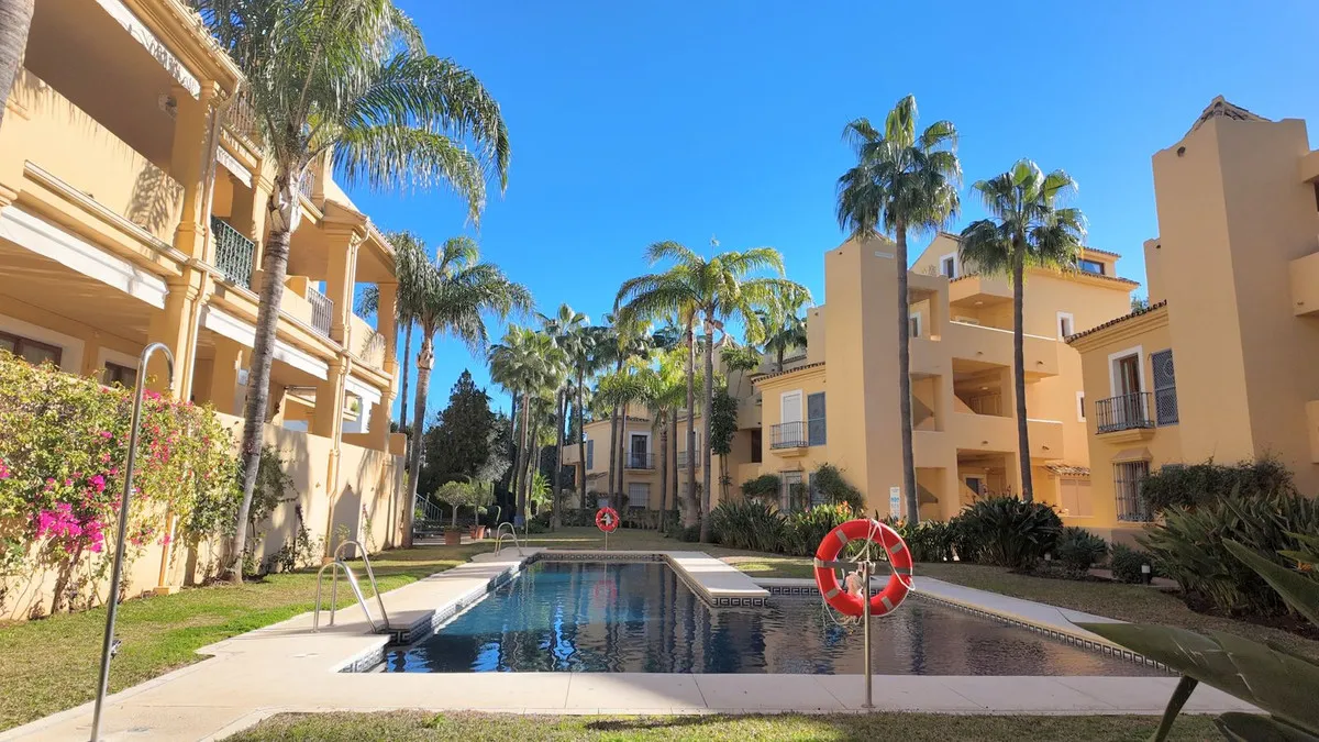 6bf0c148-6748-48da-b0aa-2220adb1ccf9